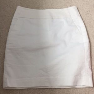 White Ann Taylor mini pencil skirt